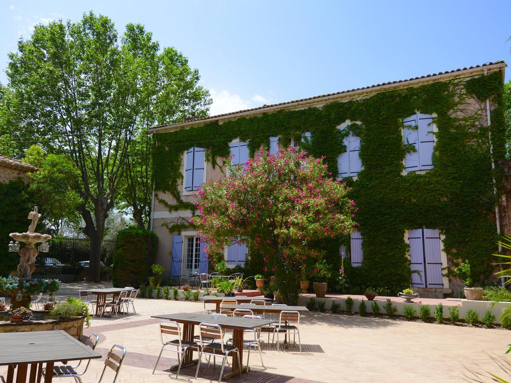 Chateau Du Puits Es Pratx Ginestas Ngoại thất bức ảnh